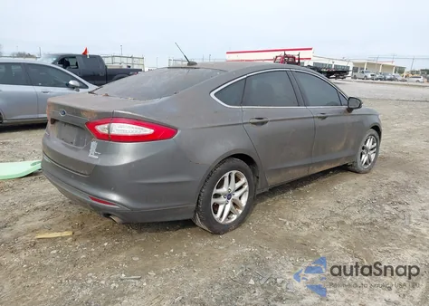2014 Ford Fusion Se z USA, uszkodzony, nr VIN 1FA6P0HD0E5358938